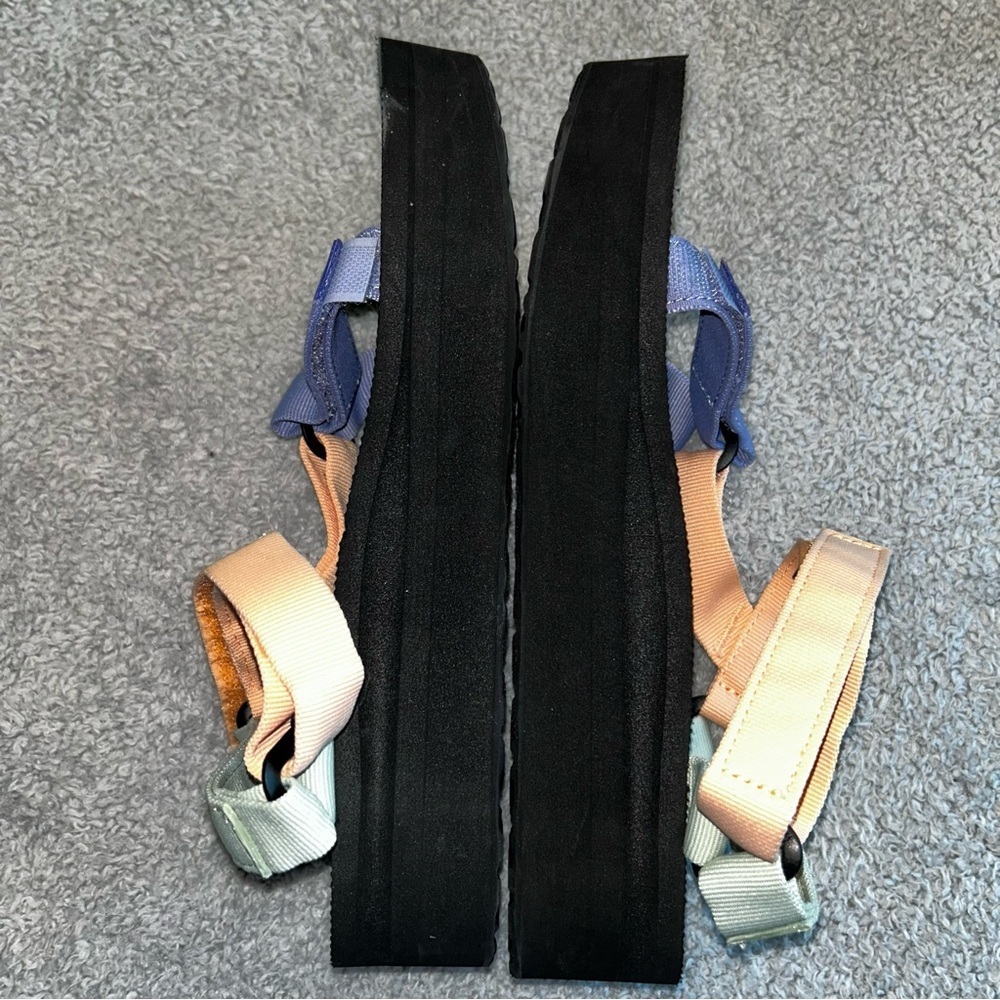 Teva Women's Sandals with Multicolor Straps size 10 - Picture 2 of 5
